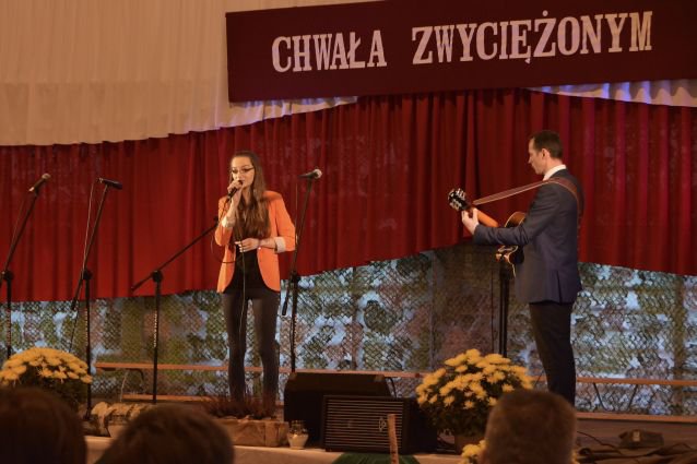 XIII Powiatowy Festiwal Pieśni Patriotycznej 2013