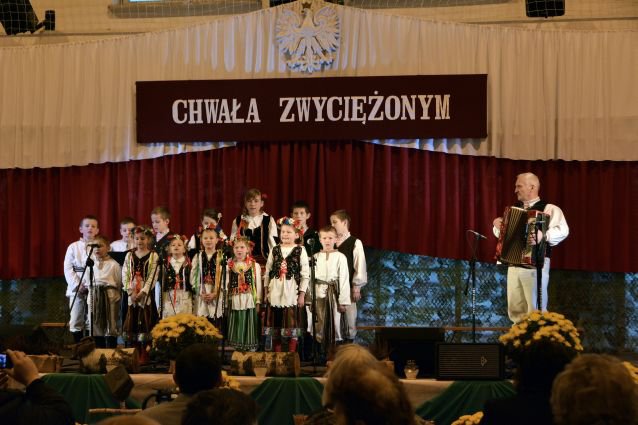 XIII Powiatowy Festiwal Pieśni Patriotycznej 2013