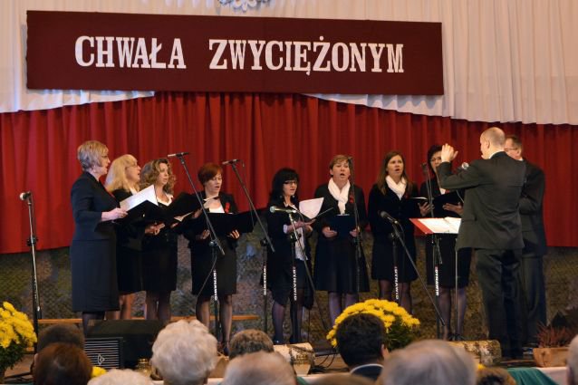 XIII Powiatowy Festiwal Pieśni Patriotycznej 2013