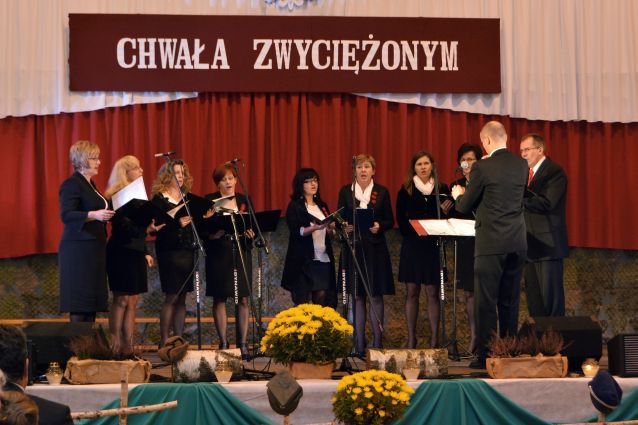 XIII Powiatowy Festiwal Pieśni Patriotycznej 2013