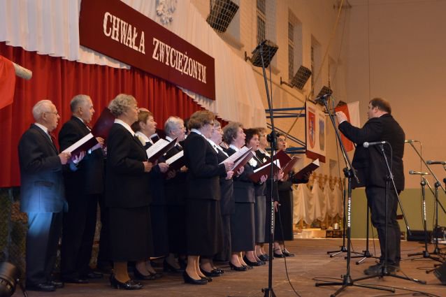 XIII Powiatowy Festiwal Pieśni Patriotycznej 2013