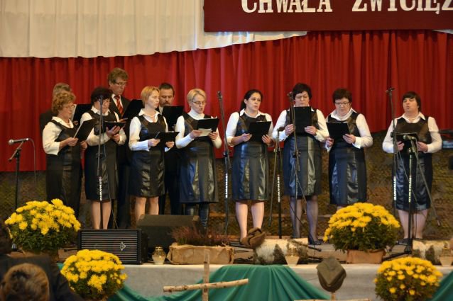 XIII Powiatowy Festiwal Pieśni Patriotycznej 2013