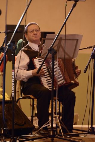 XIII Powiatowy Festiwal Pieśni Patriotycznej 2013