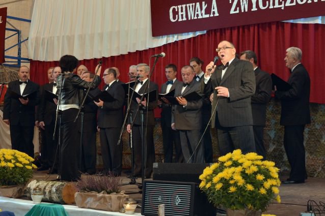 XIII Powiatowy Festiwal Pieśni Patriotycznej 2013