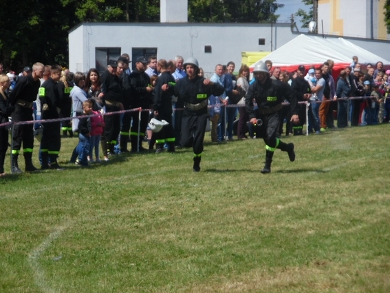 Gminne zawody sportowo-pożarnicze